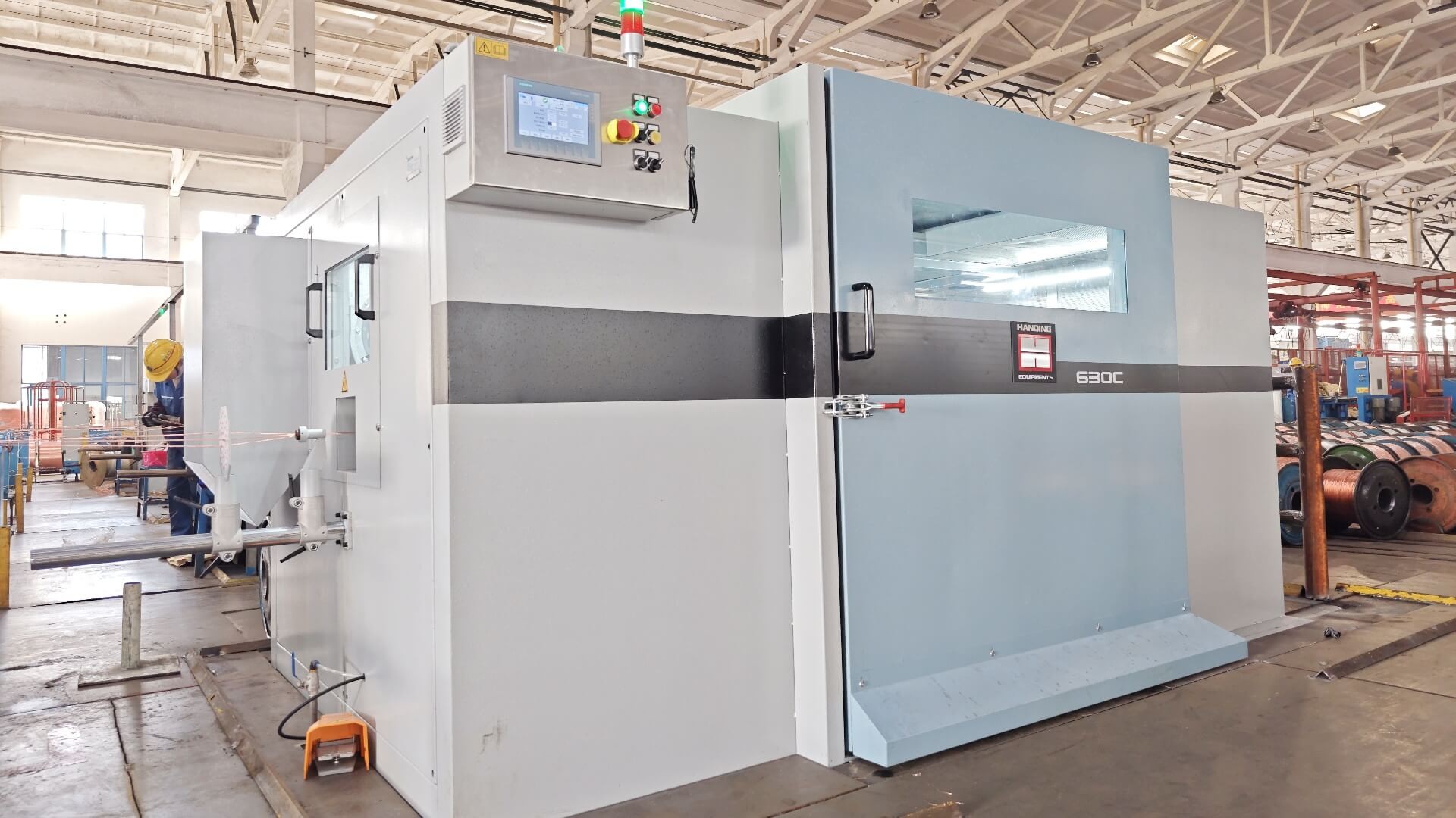 DTE-631/632D 雙節距束線機